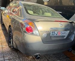 نيسان ألتيما